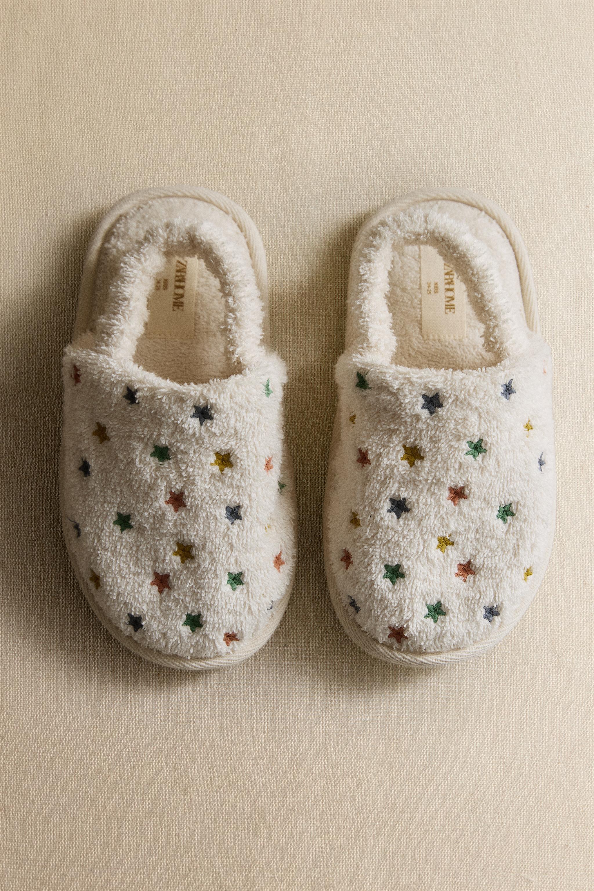 CHILDREN'S TERRY TOWEL BATH SLIPPERS WITH STARS